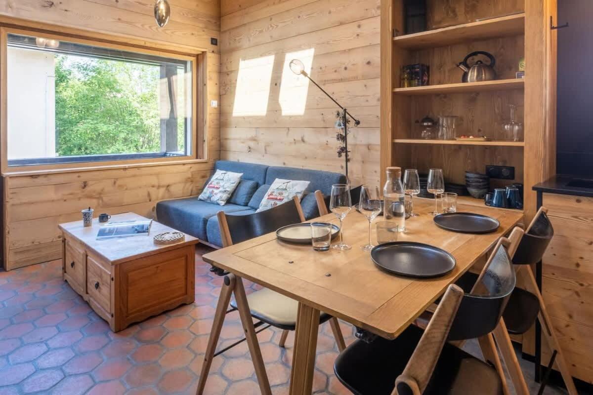 Chalet Racar Pour 4 Personnes, Centre Ville Et Vue Sur La Montagne Chamonix Bagian luar foto