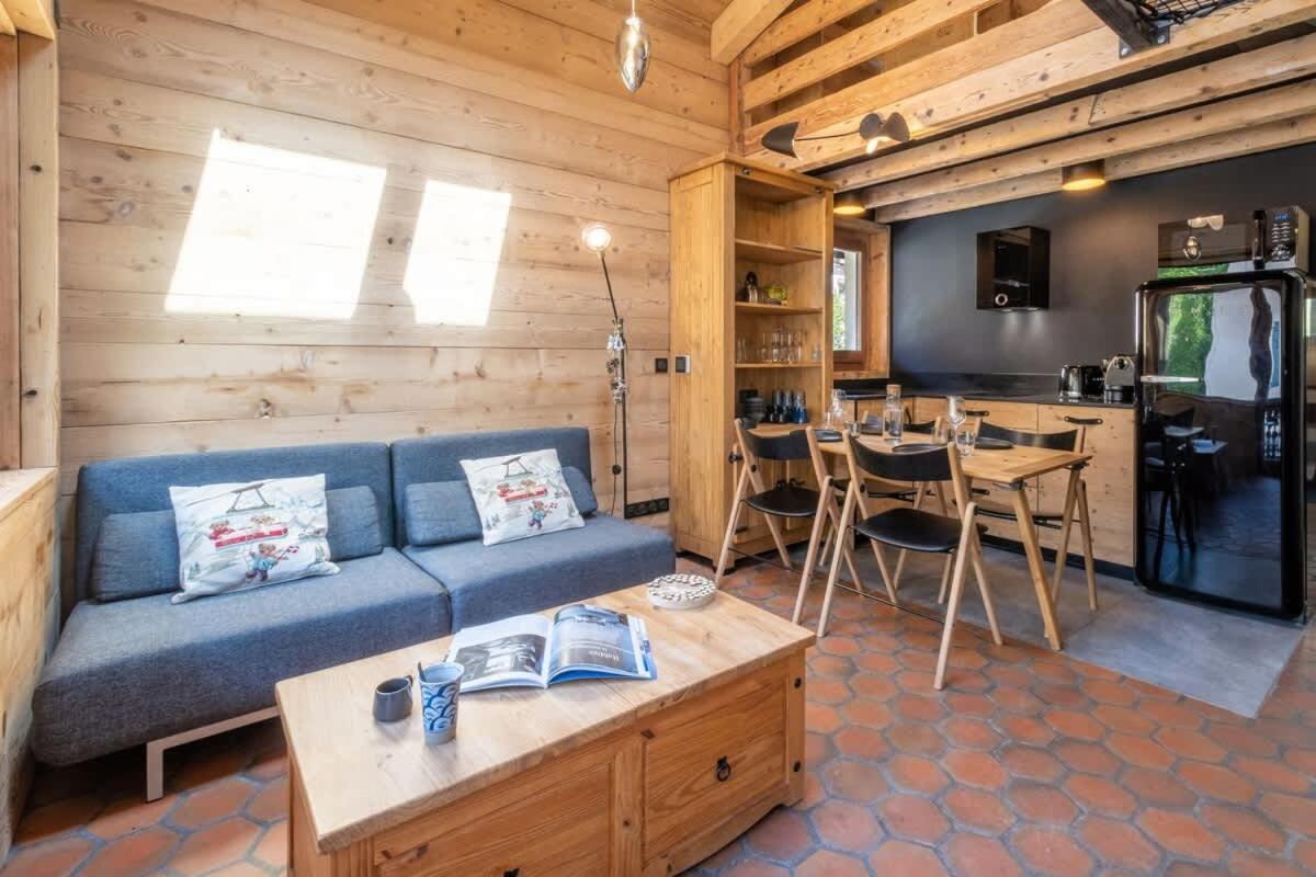 Chalet Racar Pour 4 Personnes, Centre Ville Et Vue Sur La Montagne Chamonix Bagian luar foto